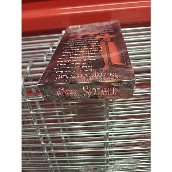 The House That Screamed. VHS. Horror. Polonia Bros. Dead Alive Productions.Rare. - Picture 5 of 5